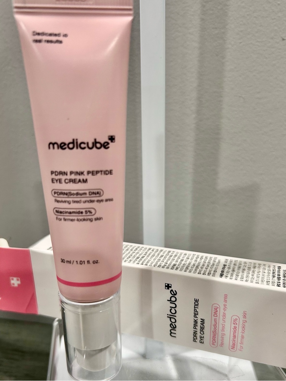 Medicube PDRN Pink Peptide Eye Cream